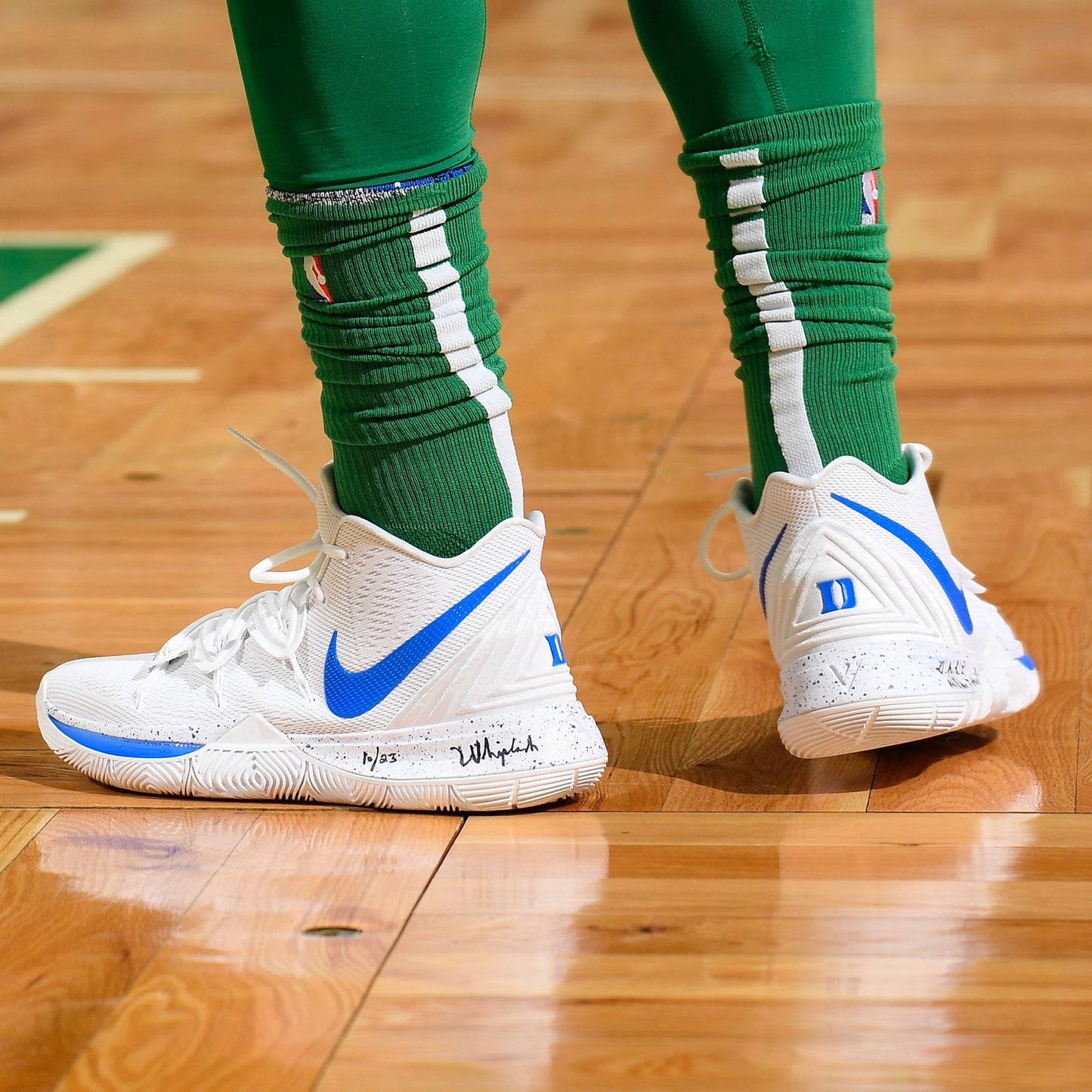 Kyrie 5 Duke Edition