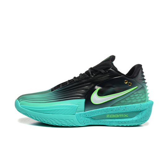 Chaussure de basketball Nike GT Cut 3 Turbo avec un design noir et turquoise, idéale pour la vitesse et la stabilité sur le terrain.
