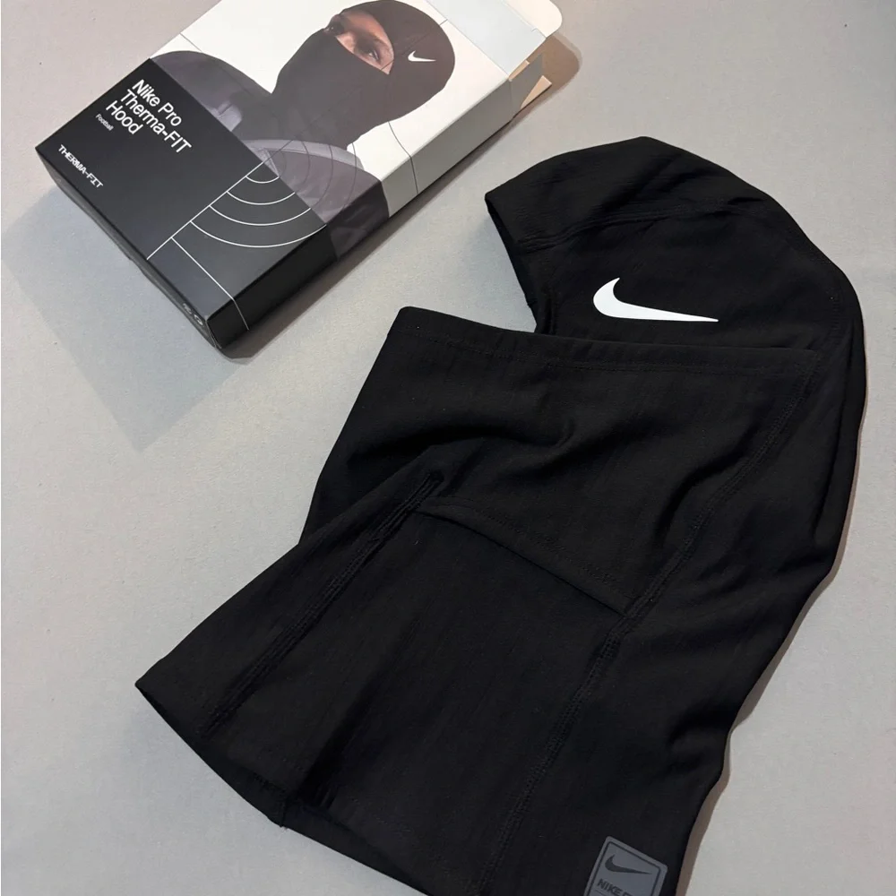 Nike Pro Hyperwarm Hood